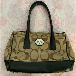 🛍👛 Coach Brown Signature Satchel
